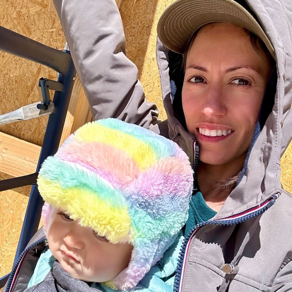 Meet your Posher, Brandi - Picture 2 of 2